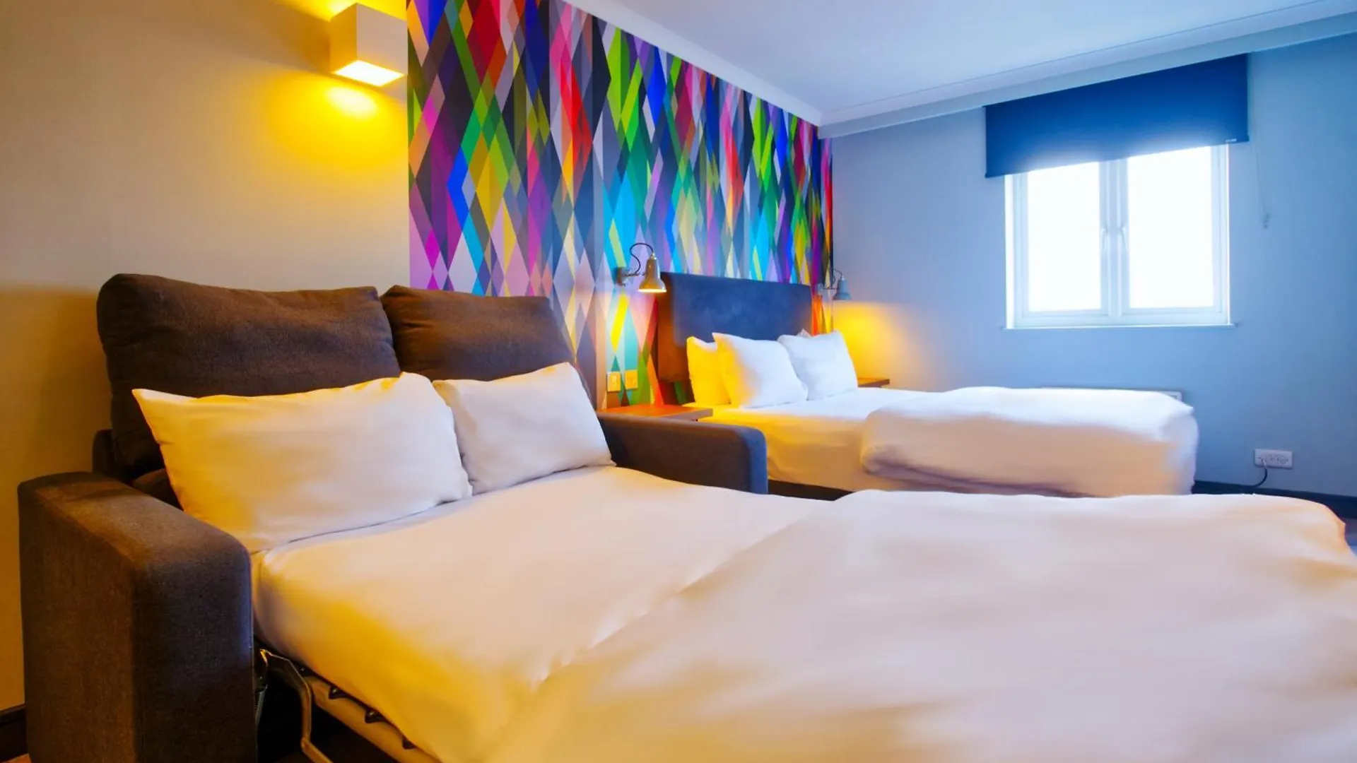 Village Hotel Hull Kingston upon Hull 4*,
