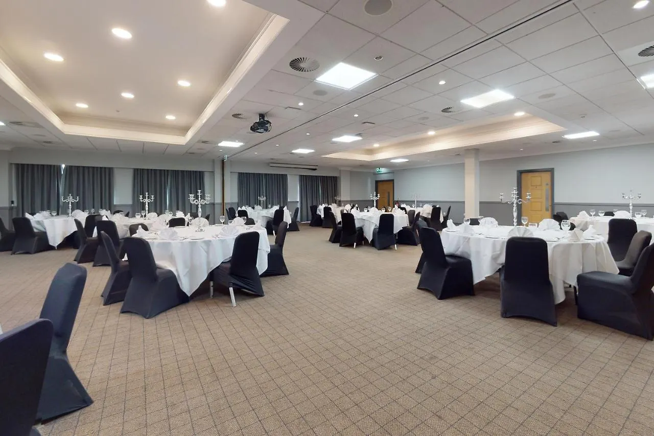 Village Hotel Hull Kingston upon Hull 4*,  Reino Unido